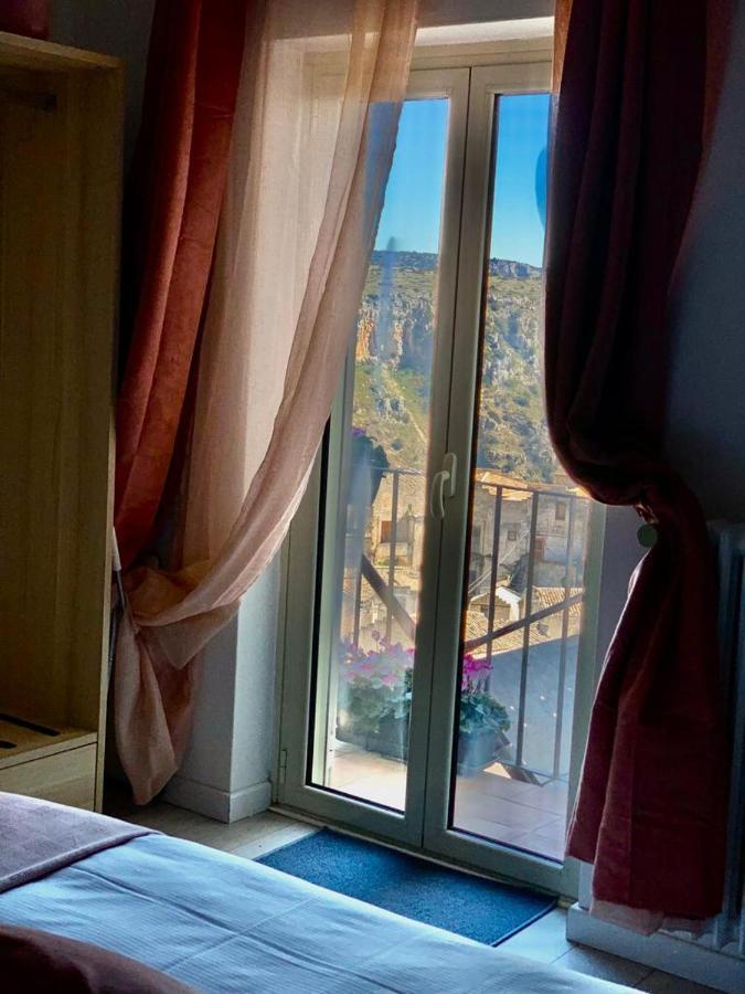 Slow Living B&B Matera Bagian luar foto