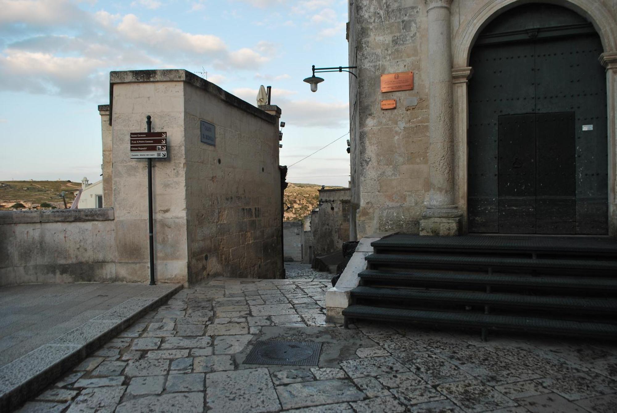 Slow Living B&B Matera Bagian luar foto
